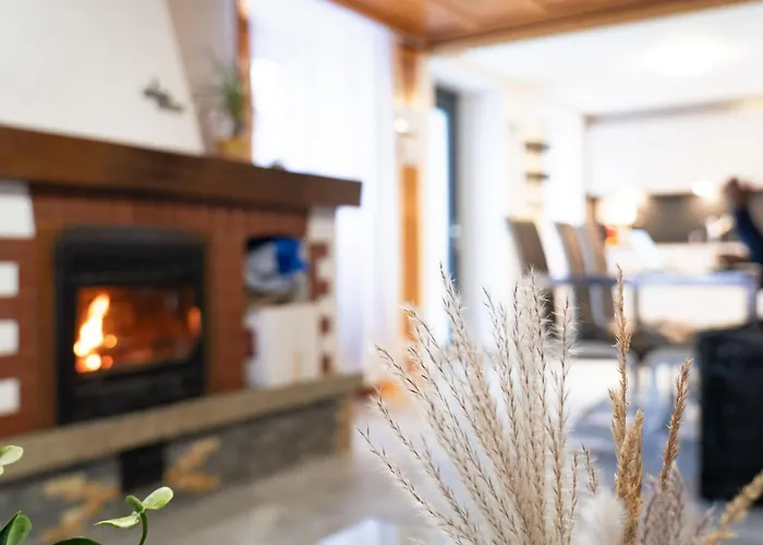 Maison Gruyère avec Cheminée et Vue sur les Alpes